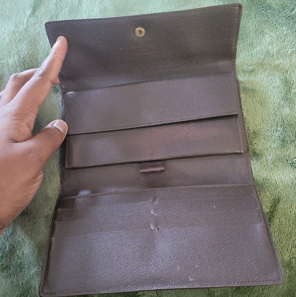 Louis vuitton damier wallet - Picture 2 of 3